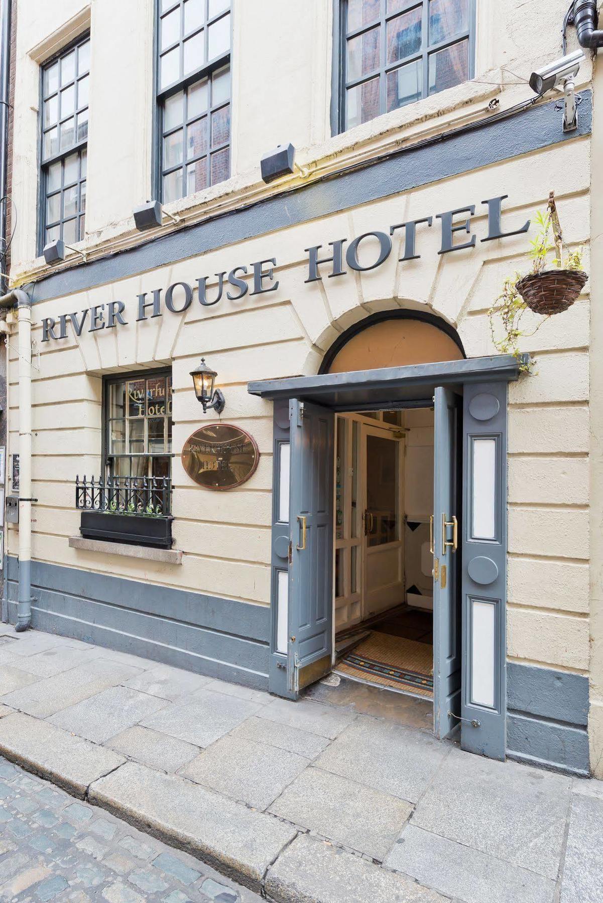 Riverhouse Hotel Of Temple Bar Dublin Exteriör bild